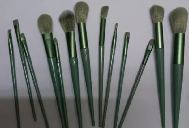 Makeup brush shapes and applications